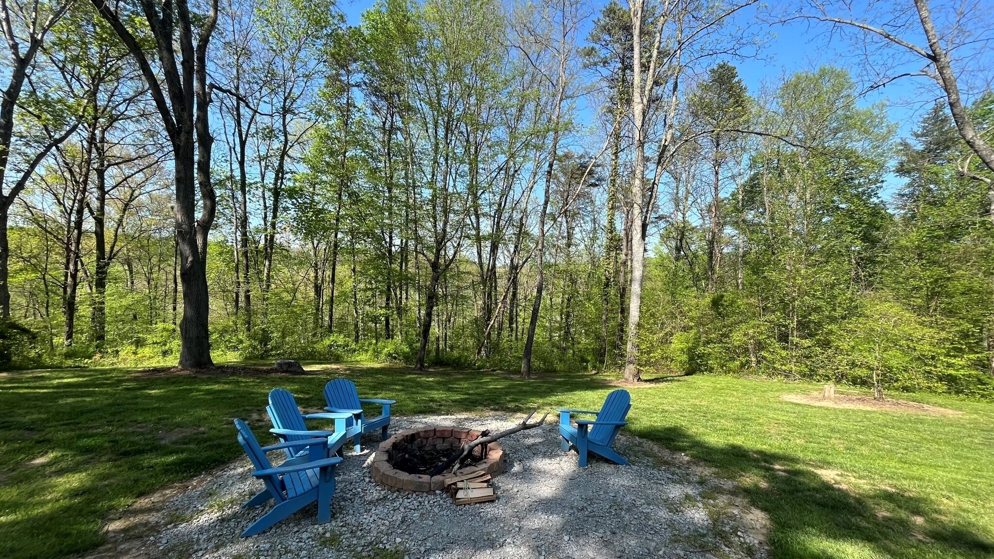 المنطقة المحيطة بالمنشأة