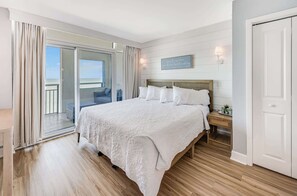 2 bedrooms, iron/ironing board, WiFi, bed sheets - Remodeled Oceanfront 2BR at Bay View, Huge balcony (Myrtle Beach)