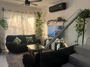 Smart TV, video games, books - Quiet House with Pool, Surrounded by Nature (San Clemente de Lima)