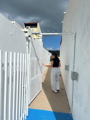 星評価なしの画像、2 / 13、ボタン