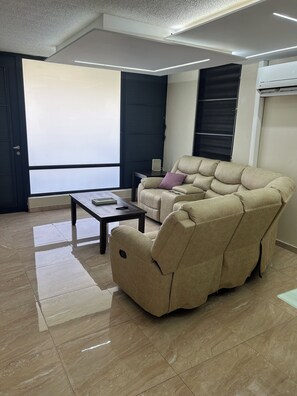 星評価なしの画像、4 / 13、ボタン