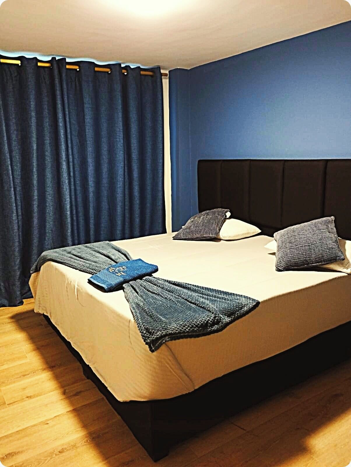 Chambre Double Classique | Couette en duvet d'oie, bureau, Wi-Fi gratuit, draps fournis