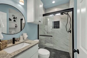 Ferienhaus, Mehrere Betten, Whirlpool, Gartenblick (1472 Live Oak- Combo) | Badezimmer | Handtücher