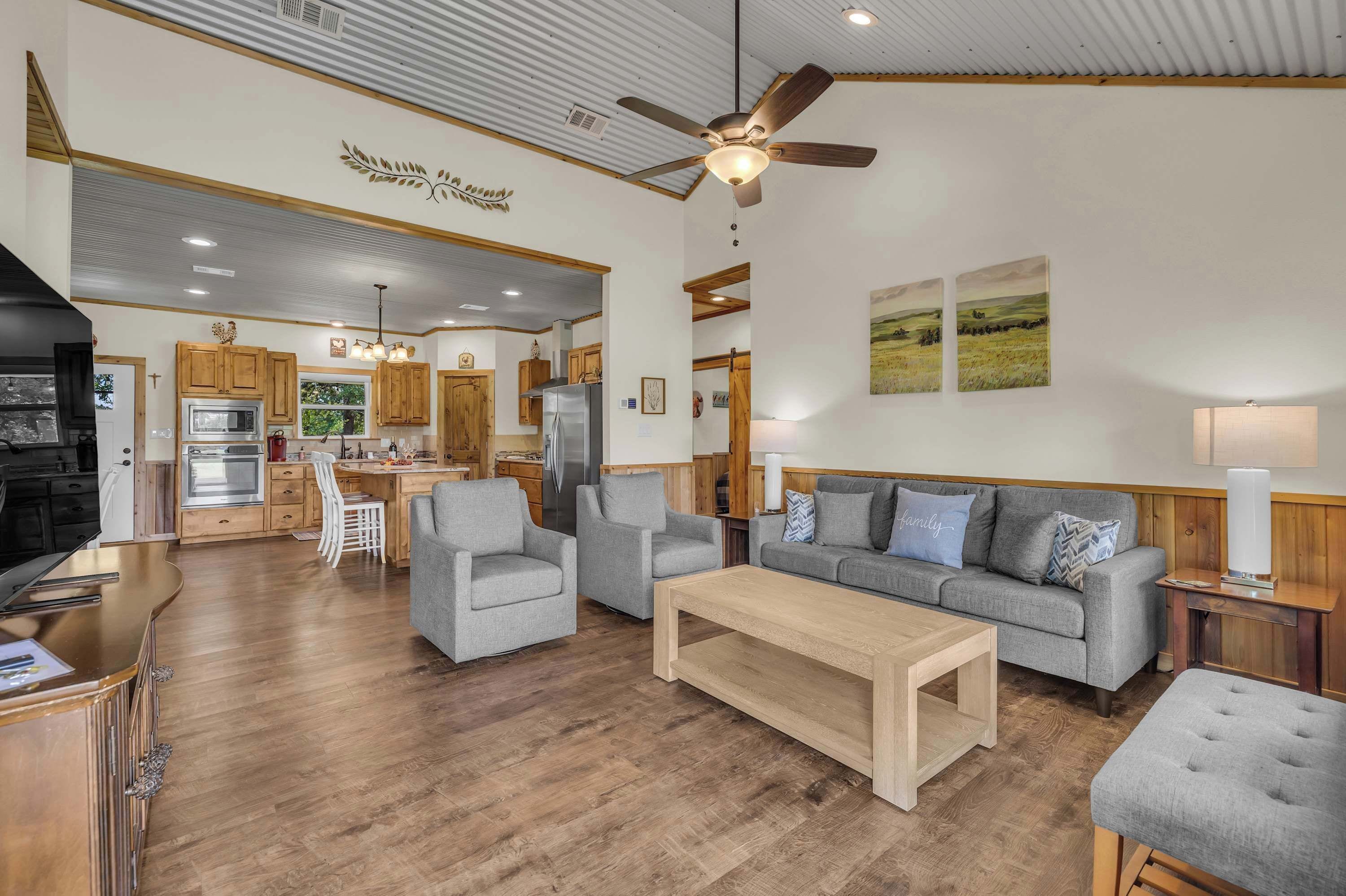 單棟房屋, 多張床, 露台, 花園景 (2559 Knopp Yellow) | 客廳