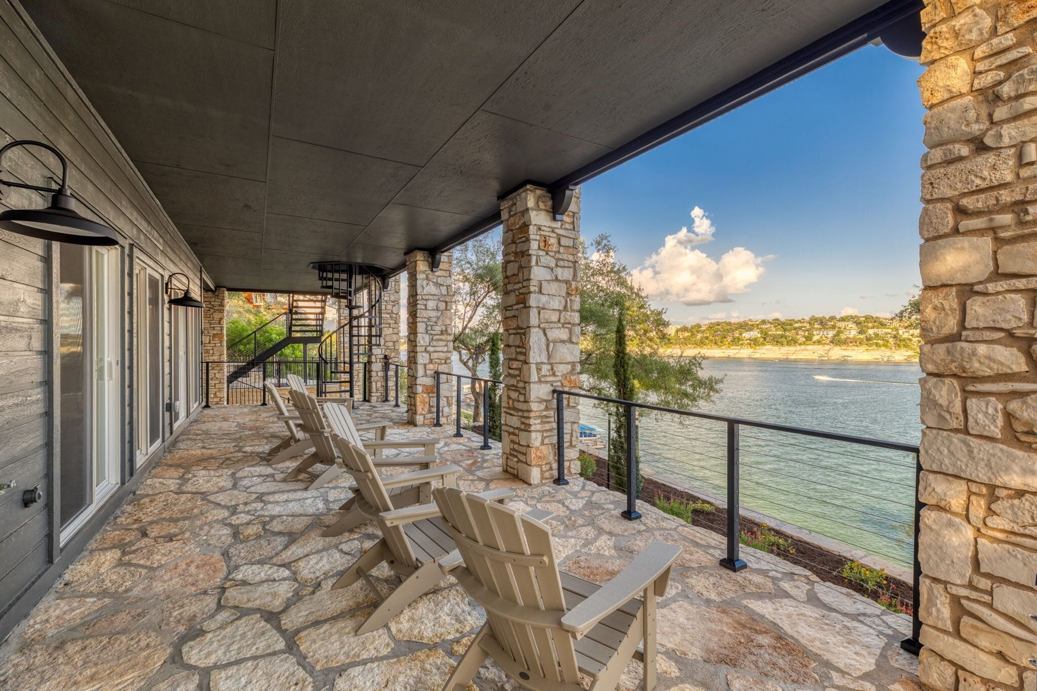 Casa, varias camas, hidromasaje (18403 Lakepoint Circ) | Vista desde la habitación