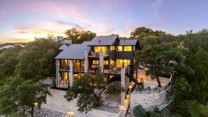 Exterior - Chasing Summer - Private Lakefront Luxury on Lake (Leander)