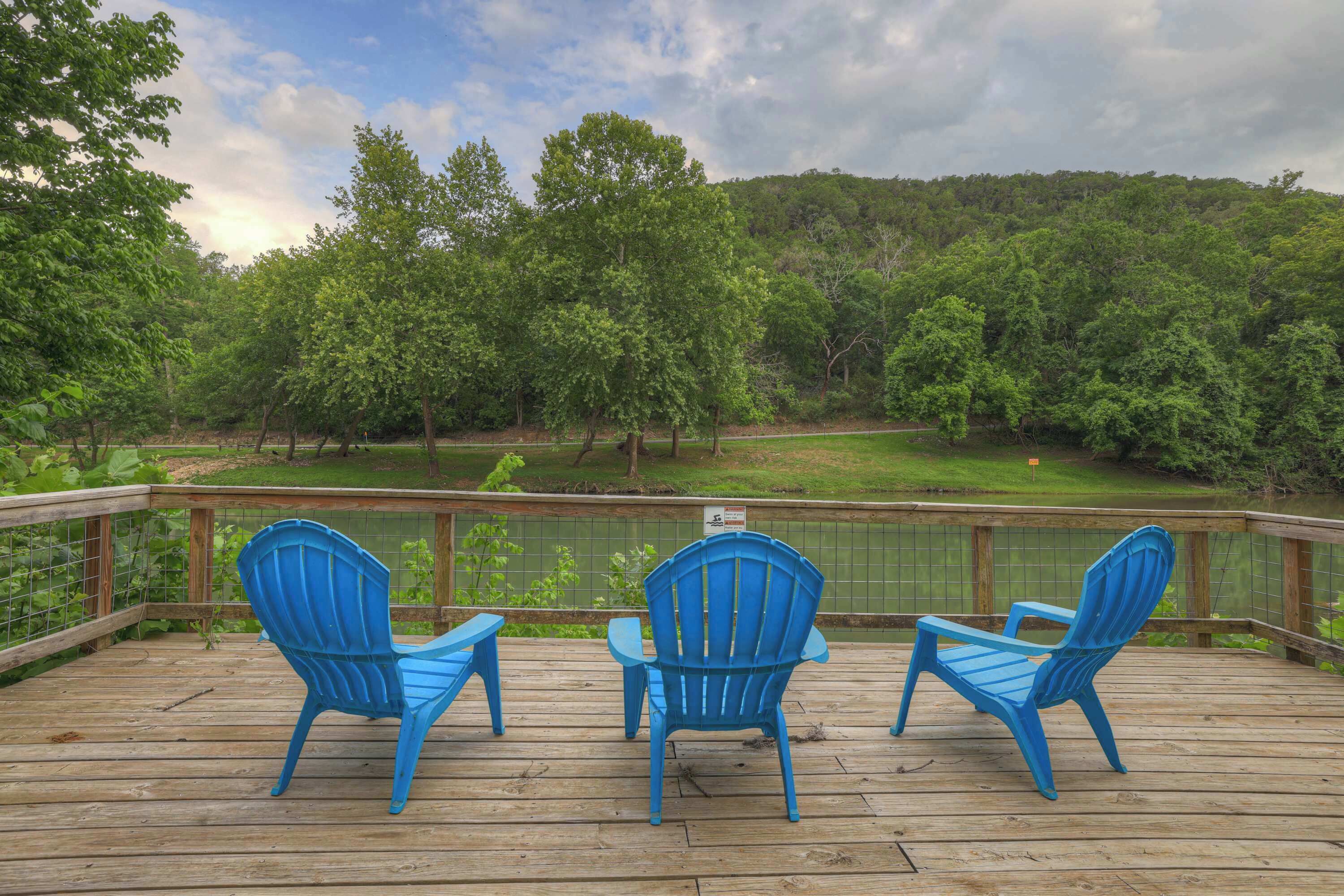 Hus - flera sängar - tillgång till pool (1380 Ponderosa Dr) | Terrass/Patio