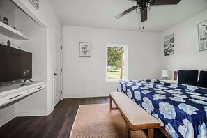Casa, letti multipli, idromassaggio, vista giardino (2485 Old San Antonio) | 4 camere, con stile personalizzato, con arredamento individuale