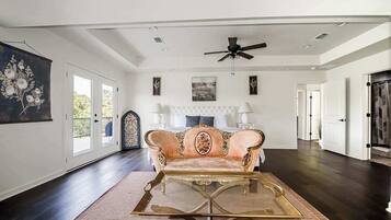 Ferienhaus, Mehrere Betten, Whirlpool, Gartenblick (2485 Old San Antonio) | Wohnbereich