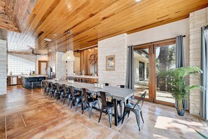House, Multiple Beds, Hot Tub (6021 Circle J Rd) | 6 bedrooms, individually decorated, individually furnished, bed sheets - Luxury Lakefront Escape on Lake Travis (Marble Falls)