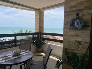 星評価なしの画像、3 / 28、ボタン