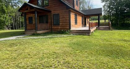 Meadow Ridge Lodge & Apartment for Large Groups