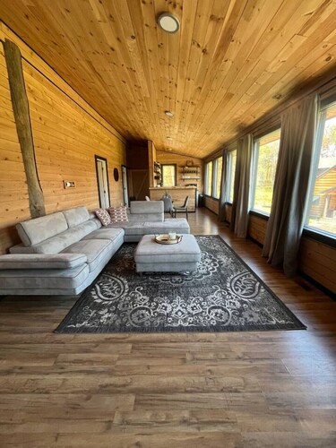 Meadow Ridge Apartment — Minutes to Salmon River