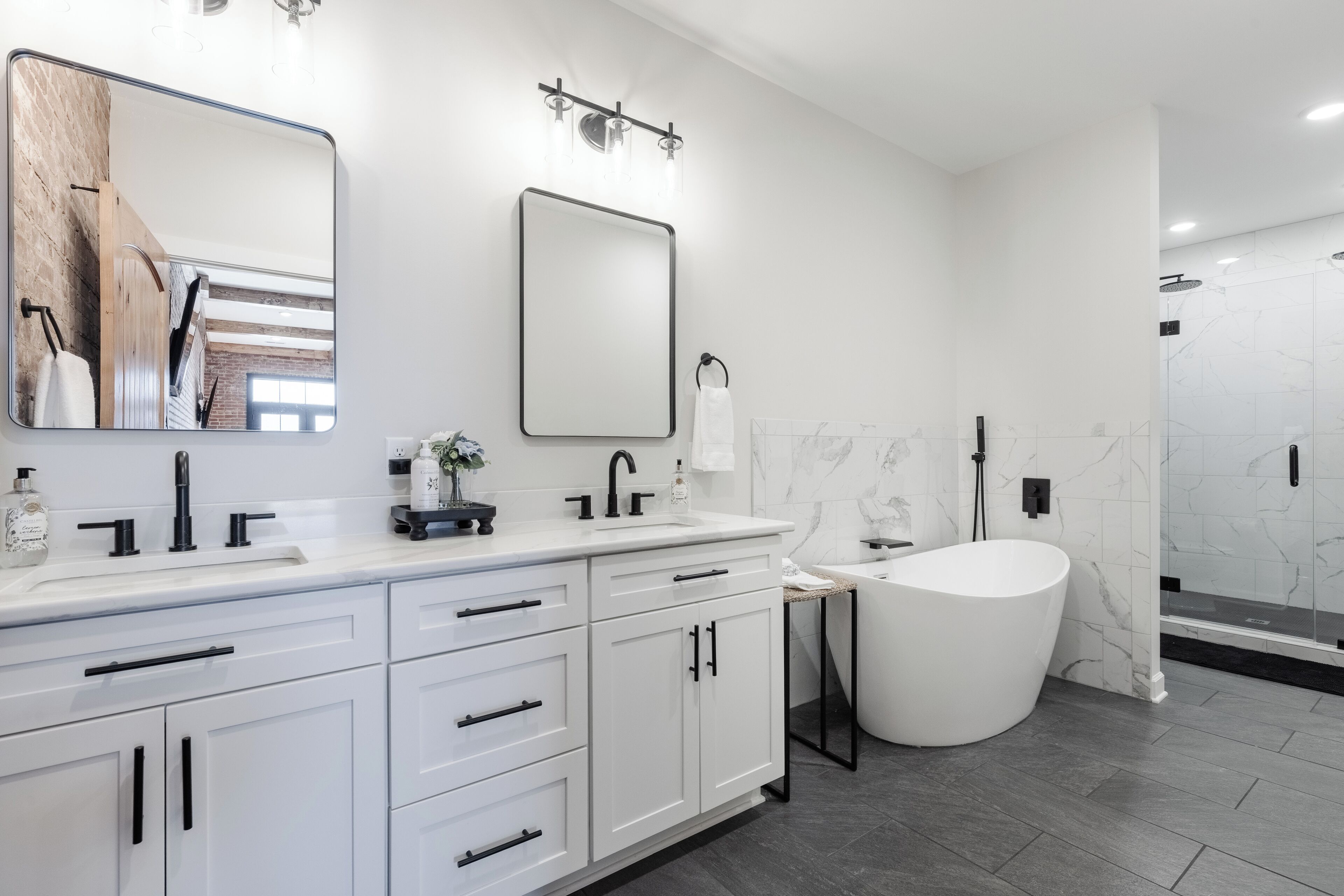 Douche, serviettes fournies