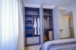 2 camere, ferro/asse da stiro, Wi-Fi gratuito, lenzuola