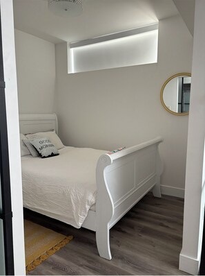 1 chambre, fer et planche Ă repasser, Wi-Fi, literie fournie