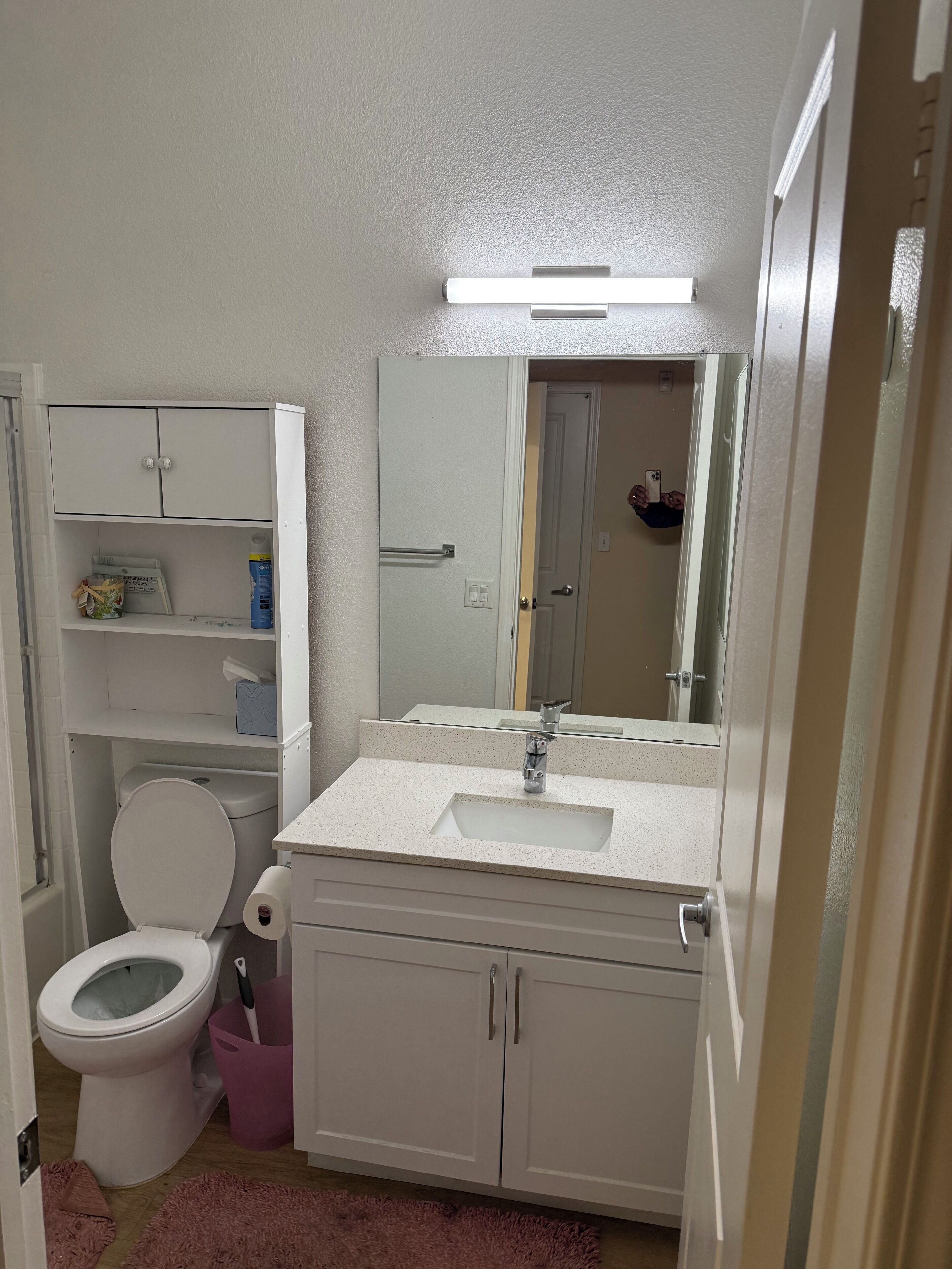 Toallas y papel de baño 