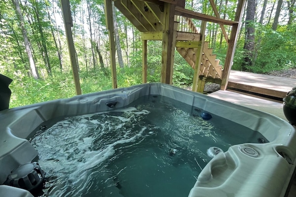 Bain à remous extérieur