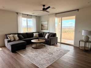 Unclassified image, 2 of 20, button