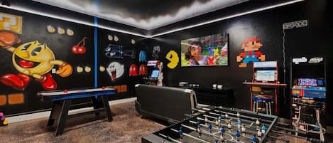 House (Multiple Bedrooms) | Interior