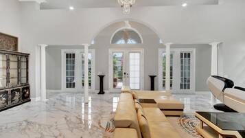 Casa (5 Bedrooms) | Interior