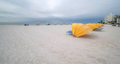 6700 Sunset Way Unit 702