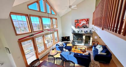 SH3 Luxurious Stonehill Townhouse in Bretton Woods