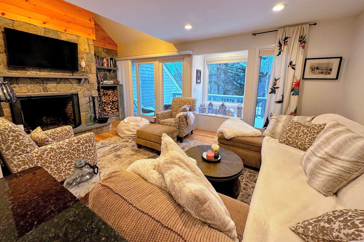 Villa (4 Bedrooms) | Front of property