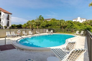 Interior - Paradise Palms (Santa Rosa Beach)