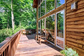 House (3 Bedrooms) | Interior - Sunlight Chalet, Ultimate Highlands Destination (Highlands)