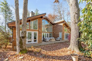 Interior - Sunlight Chalet, Ultimate Highlands Destination (Highlands)