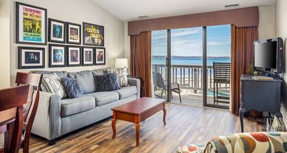 Stunning Lake Views The Shores 5577