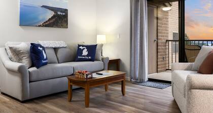 Newly Updated Lakeview Golf Retreat 1bdr Condo Resort 5057