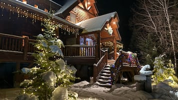 Chalet (5 Bedrooms) | Exterior