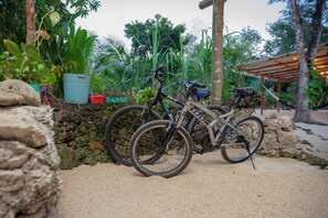 星評価なしの画像、3 / 16、ボタン