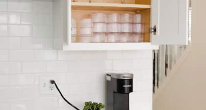 Two Sparrows - Birmingham Townhome with King Suite