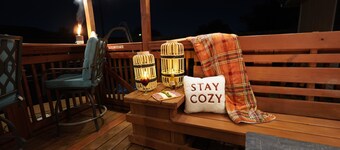Patti's Place ( POOL | Sleeps 9)!