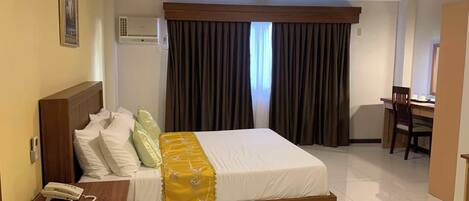 Deluxe Double Room, City View