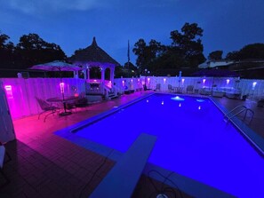 Outdoor pool - Entire Guesthouse in Fort Oglethorpe, GA / Chattanooga, TN Area (Fort Oglethorpe)