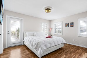 3 Schlafzimmer, Schreibtisch, Bügeleisen/Bügelbrett, kostenloses WLAN