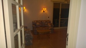 Living area - EXECUTIVE FLAT DA NATALINO  (Cin IT011017D3ML7RVVZL) (Levanto)