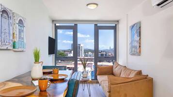 Smart TV, offices