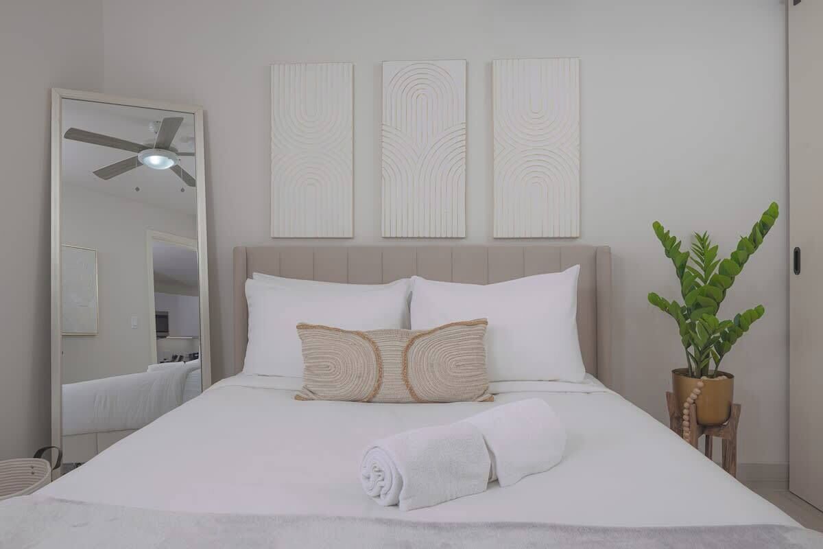 1 bedroom, iron/ironing board, free WiFi, bed sheets