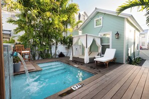2 outdoor pools - Lighthouse Suites Collection (Key West)