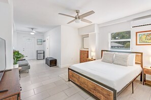 Unclassified image, 5 of 37, button - Manatee Bay | Canalfront Key Largo Home, Balcony, Dock (Key Largo)