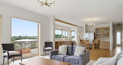 Mediterranean Coastal Charm with Great Views