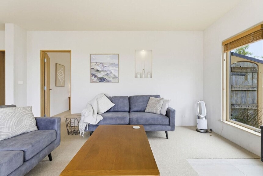 Mediterranean Coastal Charm With Great Views - Waiwera