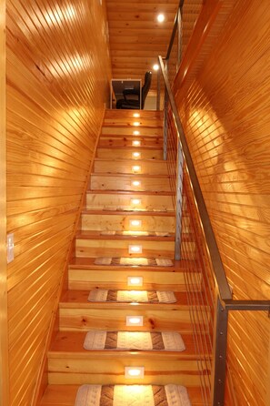 Interior - Grace house (New Castle)