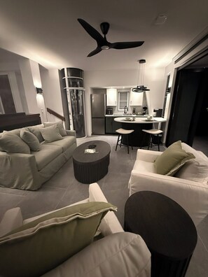 Imagen sin descripción, 5 de 25, botón