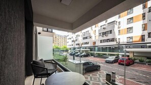 Interior - Modern Studio near Liberty Mall (Bucharest)